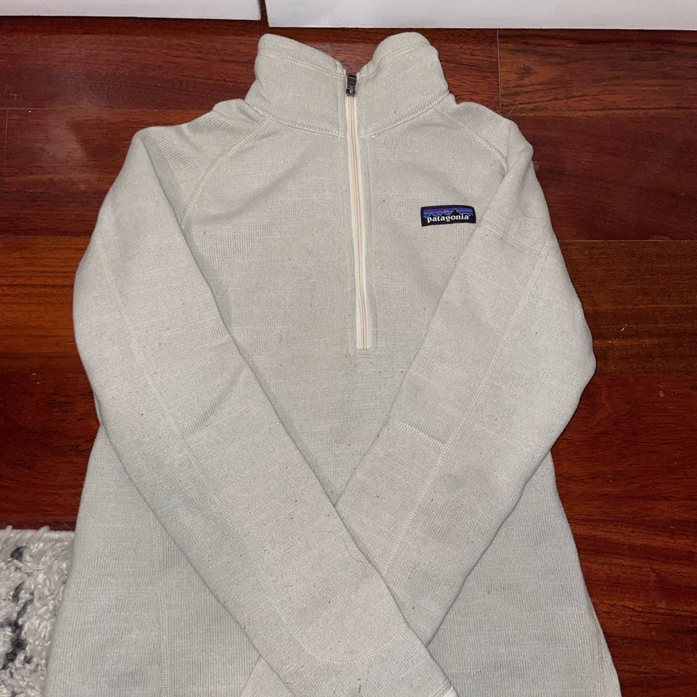 Light tan womens patagonia